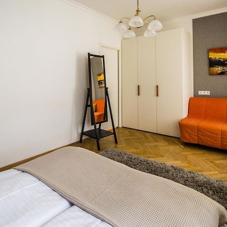 Appartement National Theater Ruterra Flat à Prague Extérieur photo